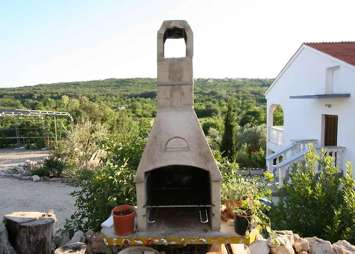 One-bedroom Near Sea 1 아파트 실로