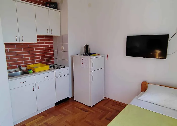 One-bedroom Near Sea 1 아파트 *