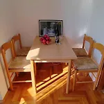 One-bedroom Near Sea 1 Daire